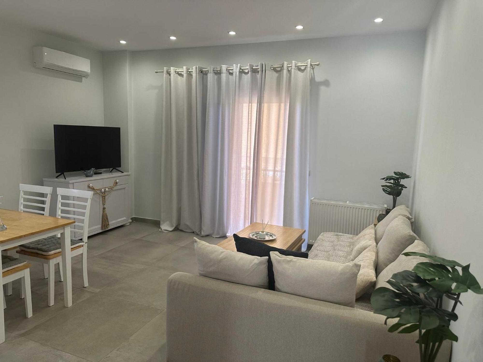 Mimozas Apartment Porto Heli Luaran gambar